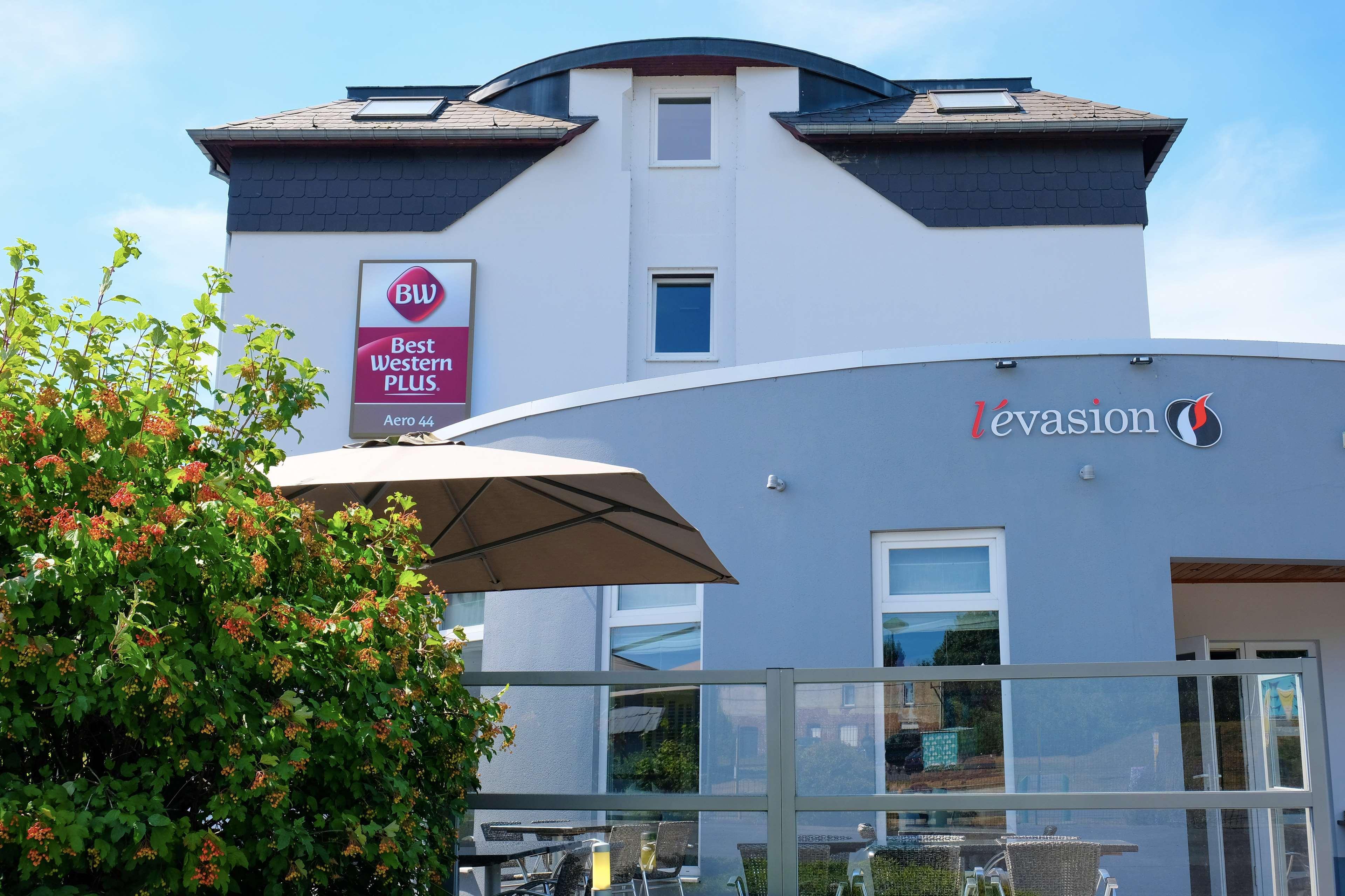 Отель Ibis Styles Charleroi Airport Aero 44 Экстерьер фото
