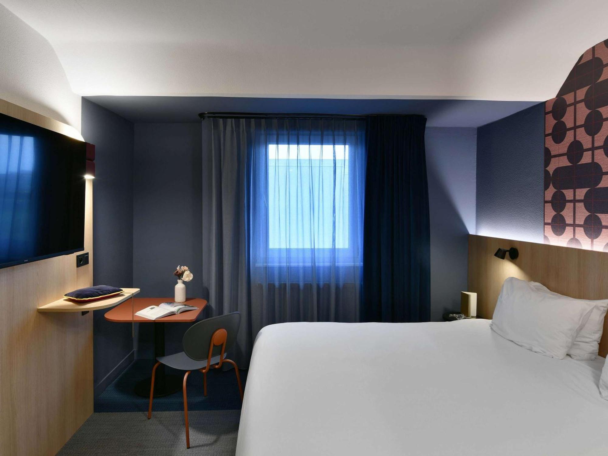 Отель Ibis Styles Charleroi Airport Aero 44 Экстерьер фото