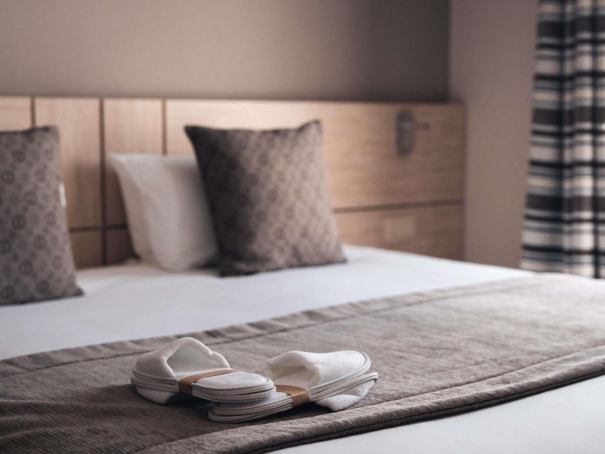 Отель Ibis Styles Charleroi Airport Aero 44 Экстерьер фото